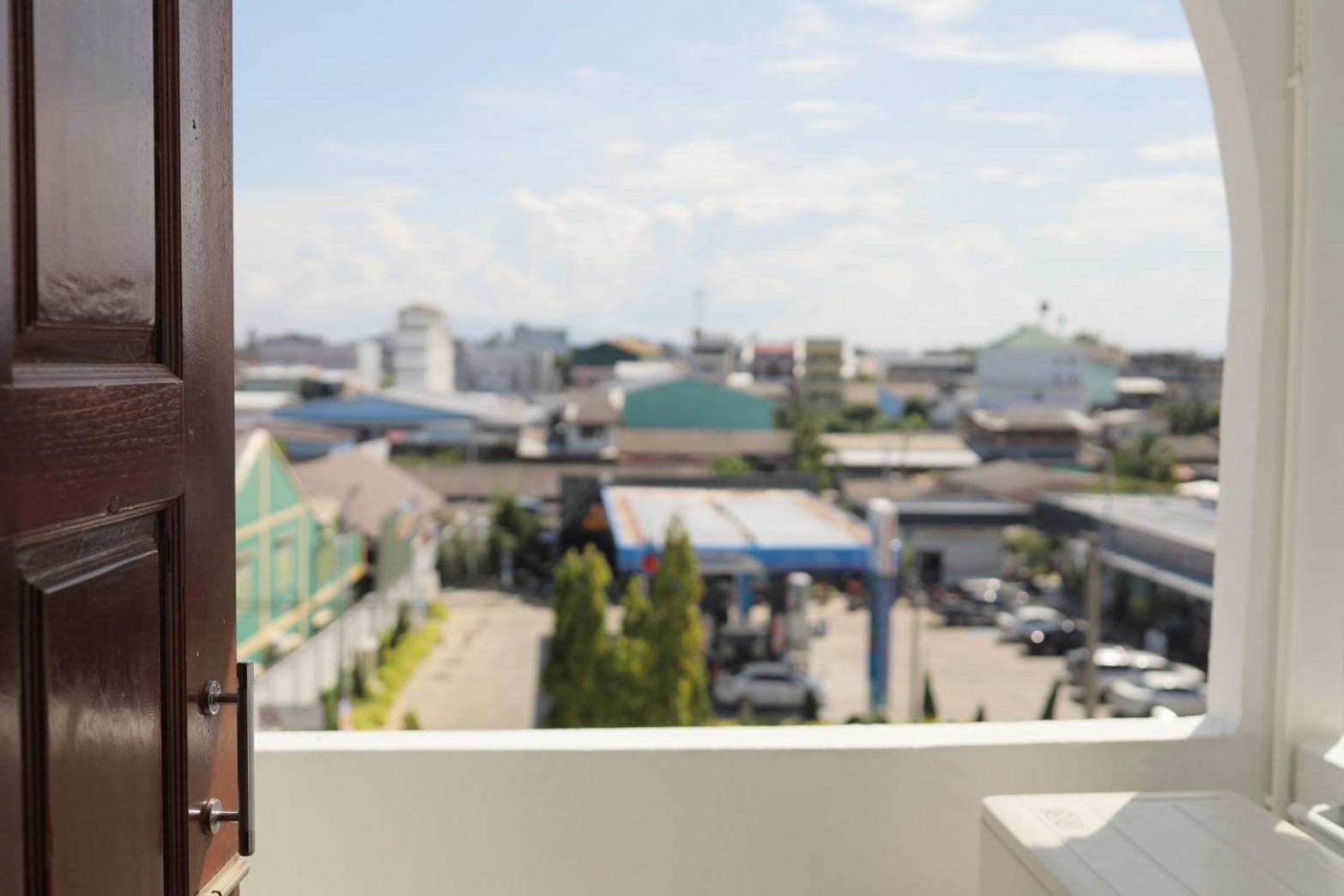 Tanyong Hotel Narathiwat Esterno foto